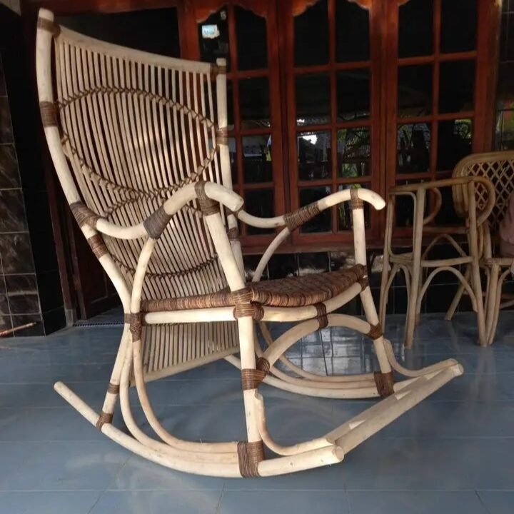 Natural Cane Rocking Chair with Diamond Weave Backrest